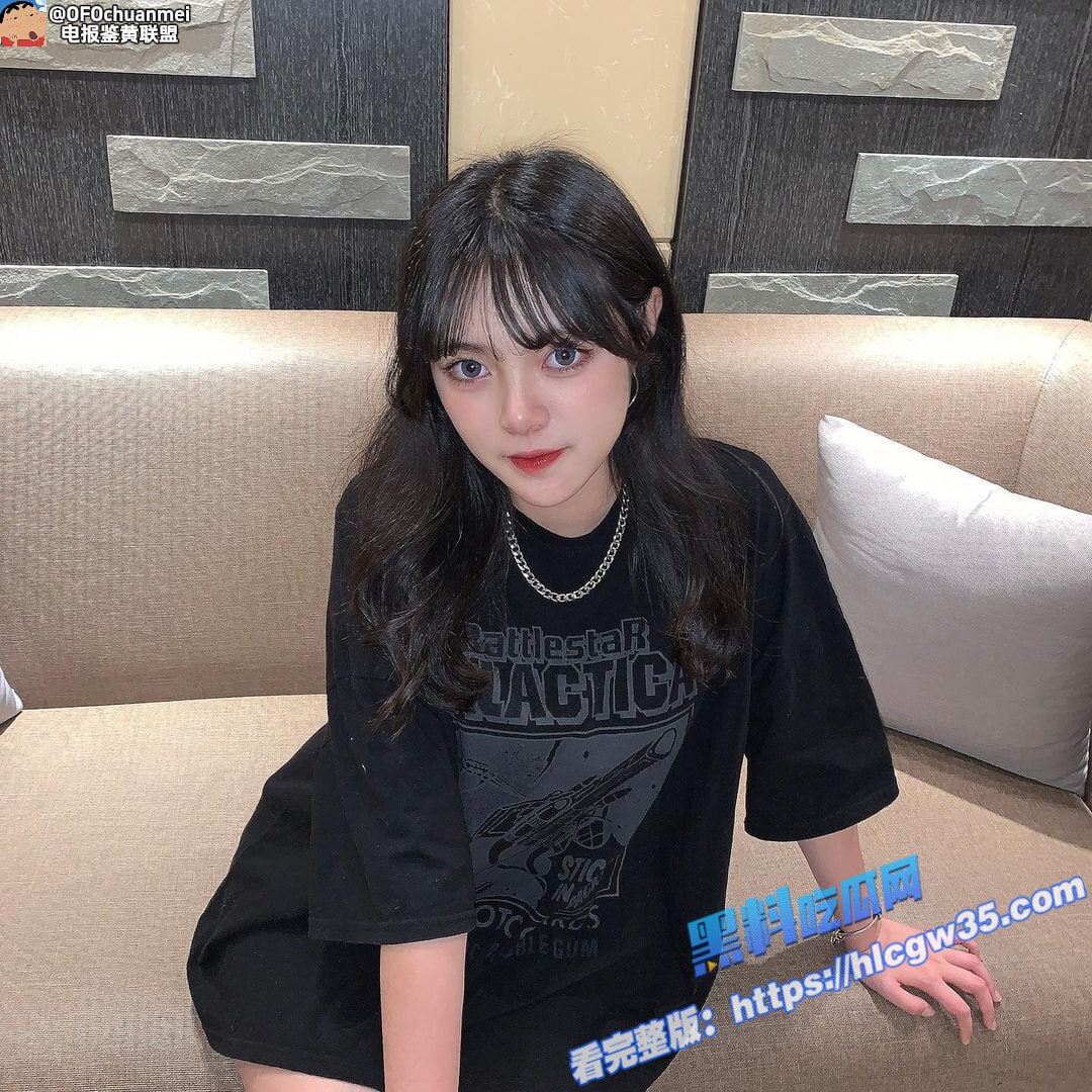 高颜值美女 被富二代包养开房 口交后入视频流出曝光 女神也有反差的一面3