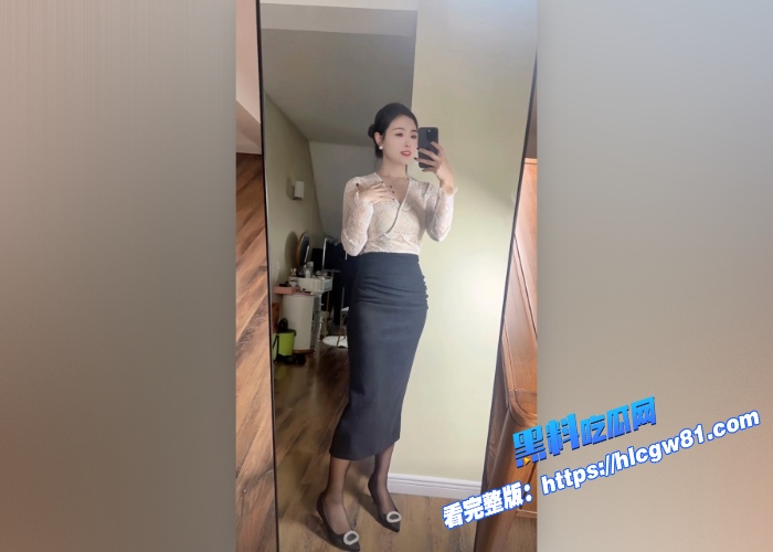 顶级勾引蹦老头妖媚婷儿菜地老头工厂老头三蹦子老头被勾引鸡吧像钢筋不管鸡八大还是小直接撕扯丝袜猛猛插入 图1 顶级勾引蹦老头妖媚婷儿菜地老头工厂老头三蹦子老头被勾引鸡吧像钢筋不管鸡八大还是小直接撕扯丝袜猛猛插入 图1
