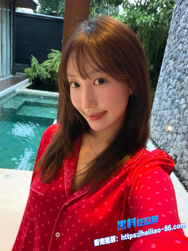 高颜值巨乳留学生张颂嘉慧9