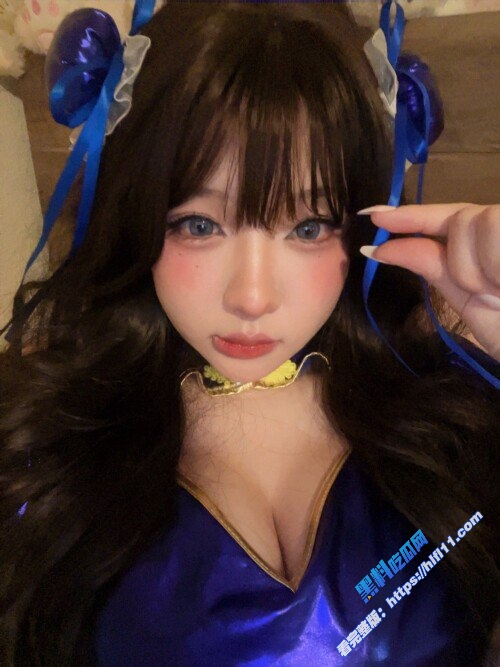 onlyfans日本福利姬 manekinekoluvu cos春丽 口交巨长大屌 表情极其淫荡魅惑！2