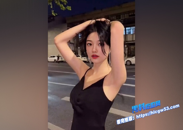 推特极品反差女神被人爆出是在做外围3000一次就可以满足你的所有要求瓜友们看看这个价格值不值 图2WH700x500px