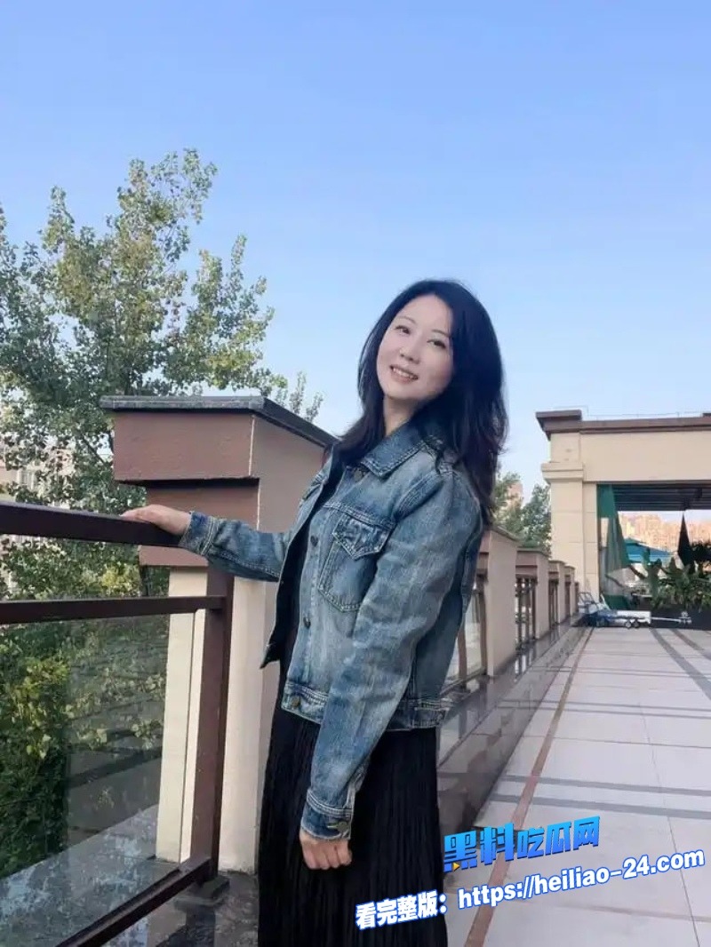 海角乱伦小妈变态主动惊呆全家老爸酒醉隔壁睡死小妈大胆勾引继子私密缠绵浪漫升级一夜沉沦4 海角乱伦小妈变态主动惊呆全家老爸酒醉隔壁睡死小妈大胆勾引继子私密缠绵浪漫升级一夜沉沦4
