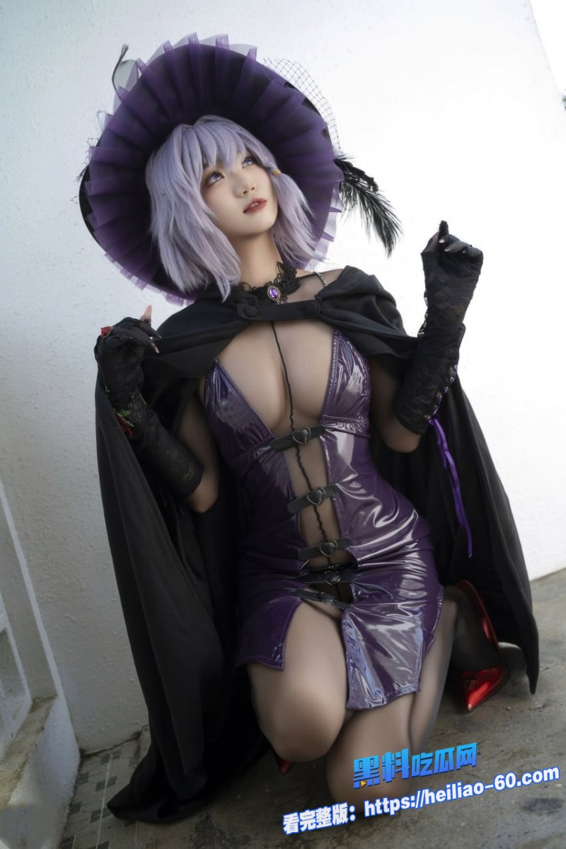 巨乳嫩模柒柒要乖哦大尺度私密写真流出黑丝魔女带给你前所未有的视觉体验4