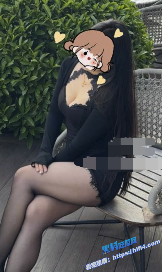 推特气质母狗淫妻 烤肉爸爸 超极品尤物人妻小烤肉 口爆吞精多人爆操！3