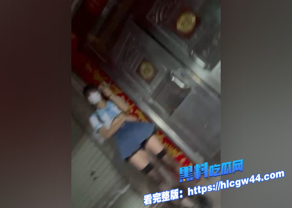 南宁清秀区埌西村扫街大神发来战报150一只的极品大长腿骚鸡站一排 2