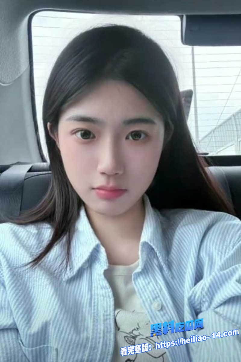 云南高颜值女神闫雨婷酒店激战男友赤裸大开腿被传教士位狂插1 云南高颜值女神闫雨婷酒店激战男友赤裸大开腿被传教士位狂插1