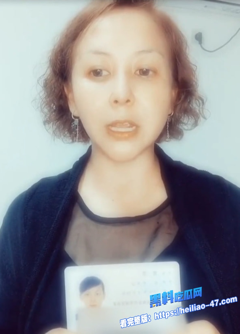 重庆大学医学院李晔聚众淫乱双向插头男扮女装男女通吃伙同谌小维 骗取国家科研奖金40 重庆大学医学院李晔聚众淫乱双向插头男扮女装男女通吃伙同谌小维 骗取国家科研奖金40