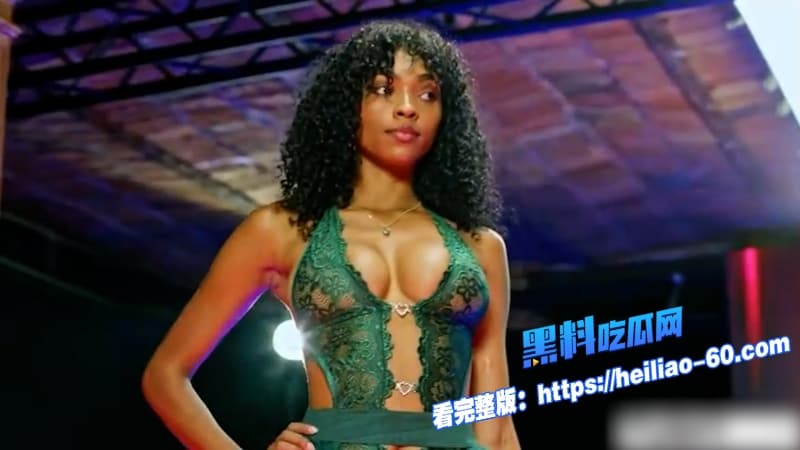 高颜值嫩模VanessaAlessia派对邂逅猛男酒店狂干一夜巨乳大臀被内射兄弟们谁顶得住啊1