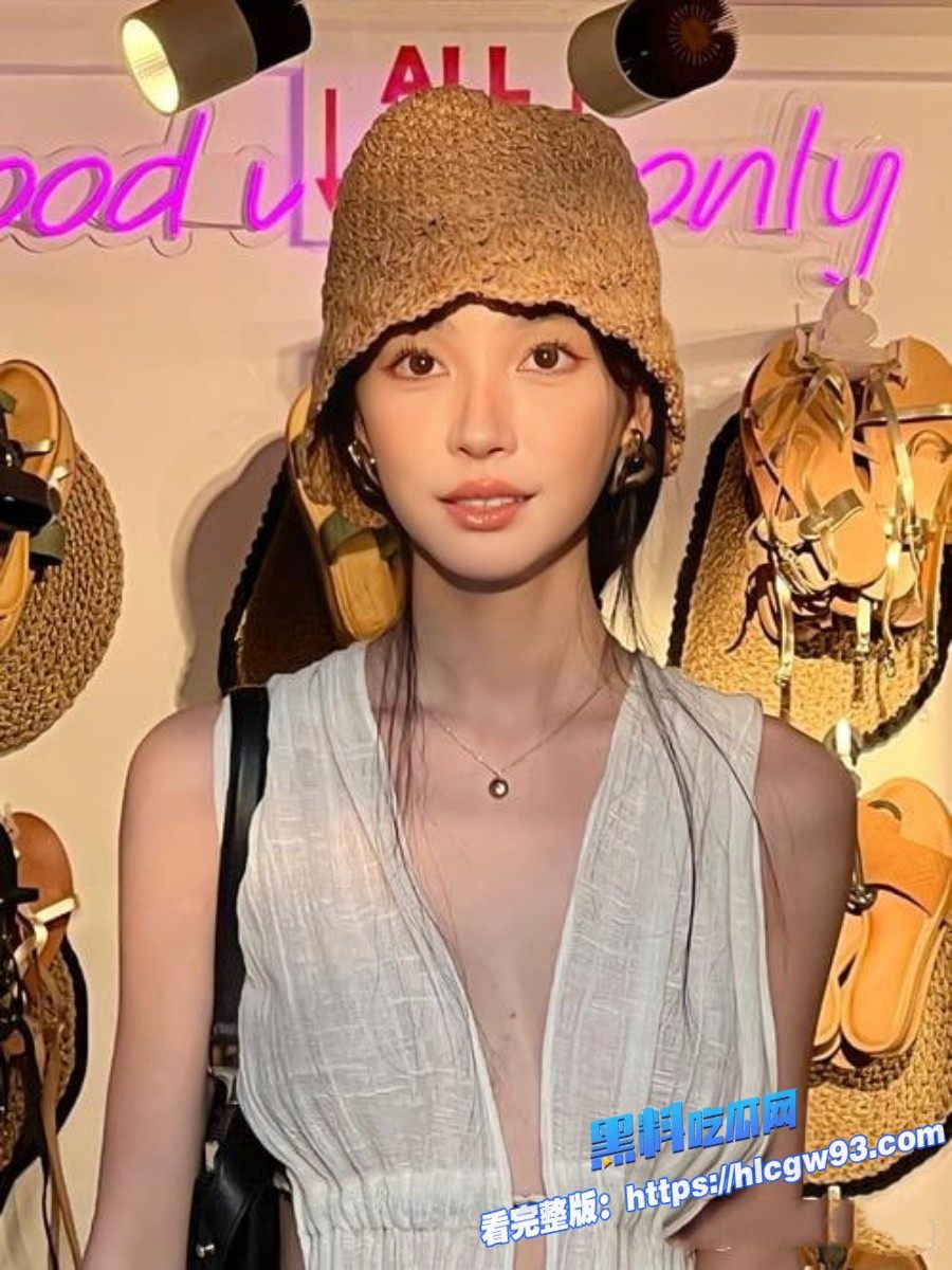 AI换脸抖音顶流女神易梦玲无码淫片曝光1