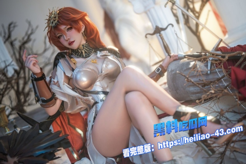顶级福利姬阿薰COS奥古斯塔爆乳翘臀长腿诱惑拉满7