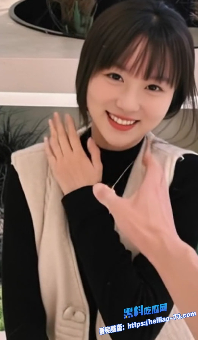 爆操反差学妹小林丫丫顶级巨乳肥臀被当肉便器狂干到腿软1 爆操反差学妹小林丫丫顶级巨乳肥臀被当肉便器狂干到腿软1