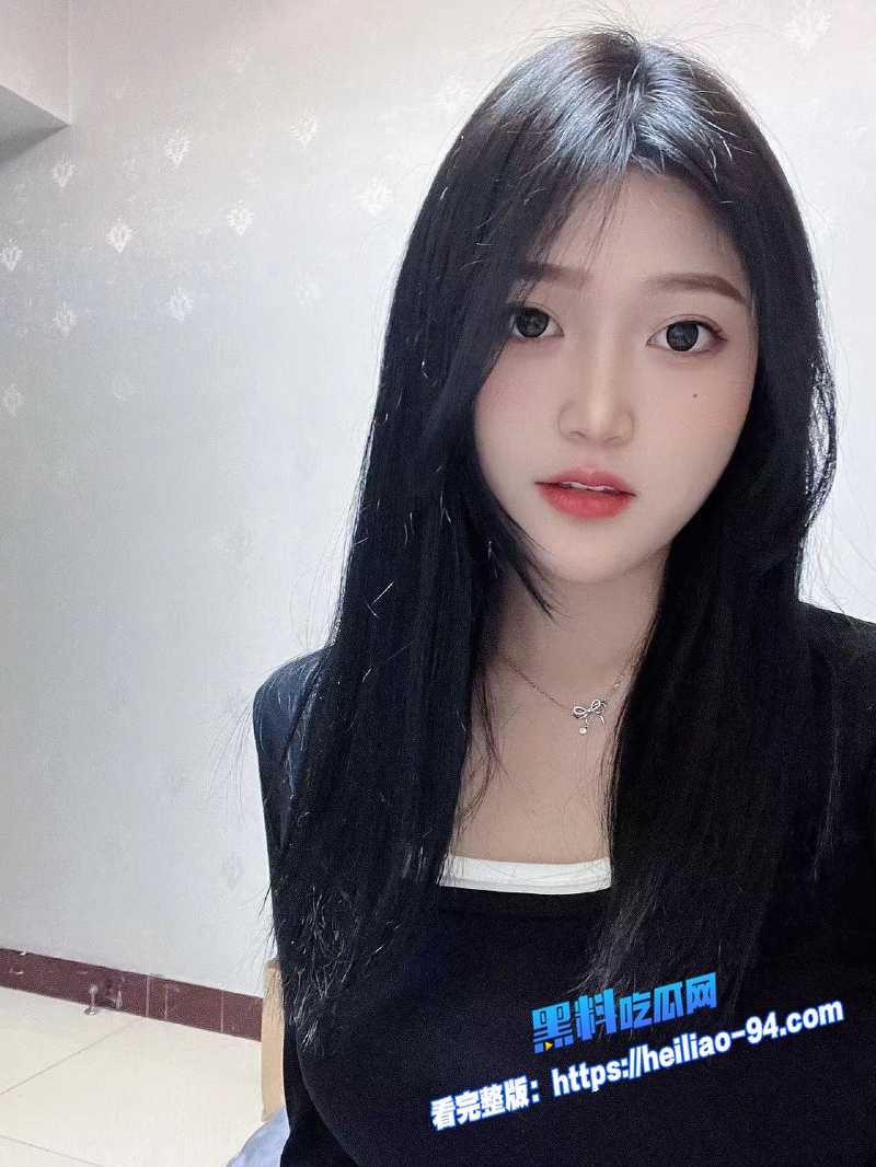 山东淄博女留学生 李欣韦 约炮偷情视频流出 表面气质高冷 私下淫乱不堪 骚穴被干得淫水直流图9 山东淄博女留学生 李欣韦 约炮偷情视频流出 表面气质高冷 私下淫乱不堪 骚穴被干得淫水直流图9