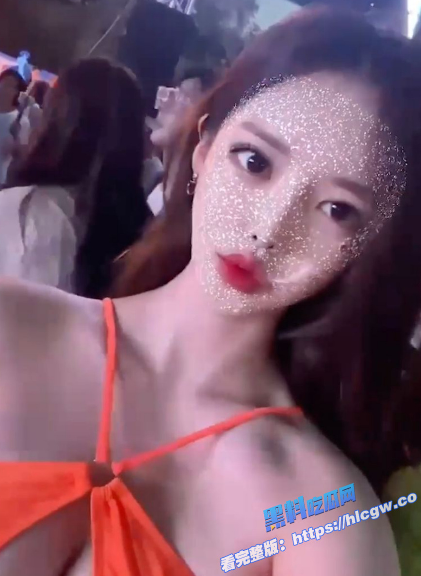 韩国高颜值网红美女 위유 不雅自拍泄密 让小狗舔奶舔逼 韩国人太开放啦！图3
