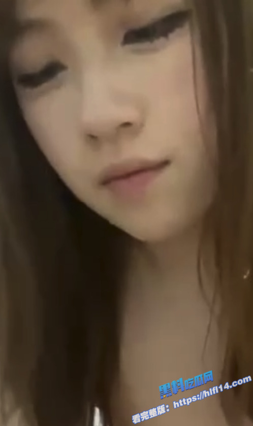 极品颜值精神小妹 顶级身材 靠手艺活吃饭 不知道服务了多少精神小伙！1