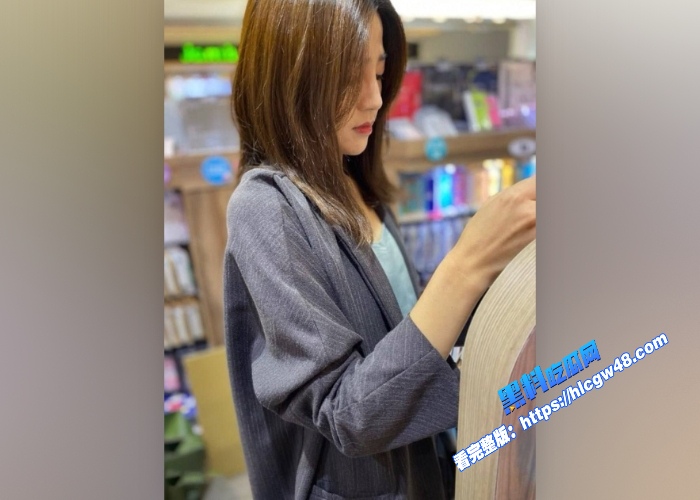 台湾极品大学生和男友酒店开房全程记录拍摄下来性感肥臀骚穴被男友鸡儿后入疯狂输出淫叫不断 图1WH700x500px 台湾极品大学生和男友酒店开房全程记录拍摄下来性感肥臀骚穴被男友鸡儿后入疯狂输出淫叫不断 图1WH700x500px
