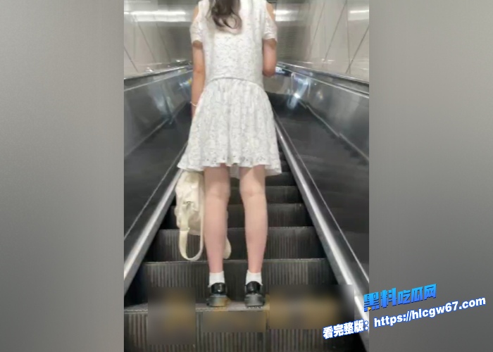 电梯战神无人后继偷拍电梯各种小姐姐裙底合集流出第五弹邪恶手指开启尾随抄底偷窥癖的核弹级福利 图1 电梯战神无人后继偷拍电梯各种小姐姐裙底合集流出第五弹邪恶手指开启尾随抄底偷窥癖的核弹级福利 图1