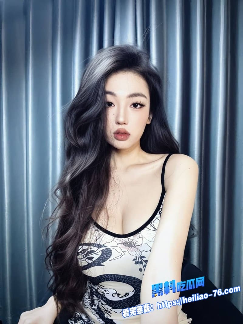 抖音网红Ay奇思妙想日记私拍流出长腿肥臀美女被男友皮带猛抽狂干干得她浪叫连连2