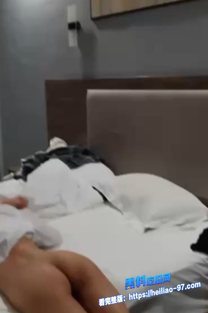 51牙套妹陈雨锶1