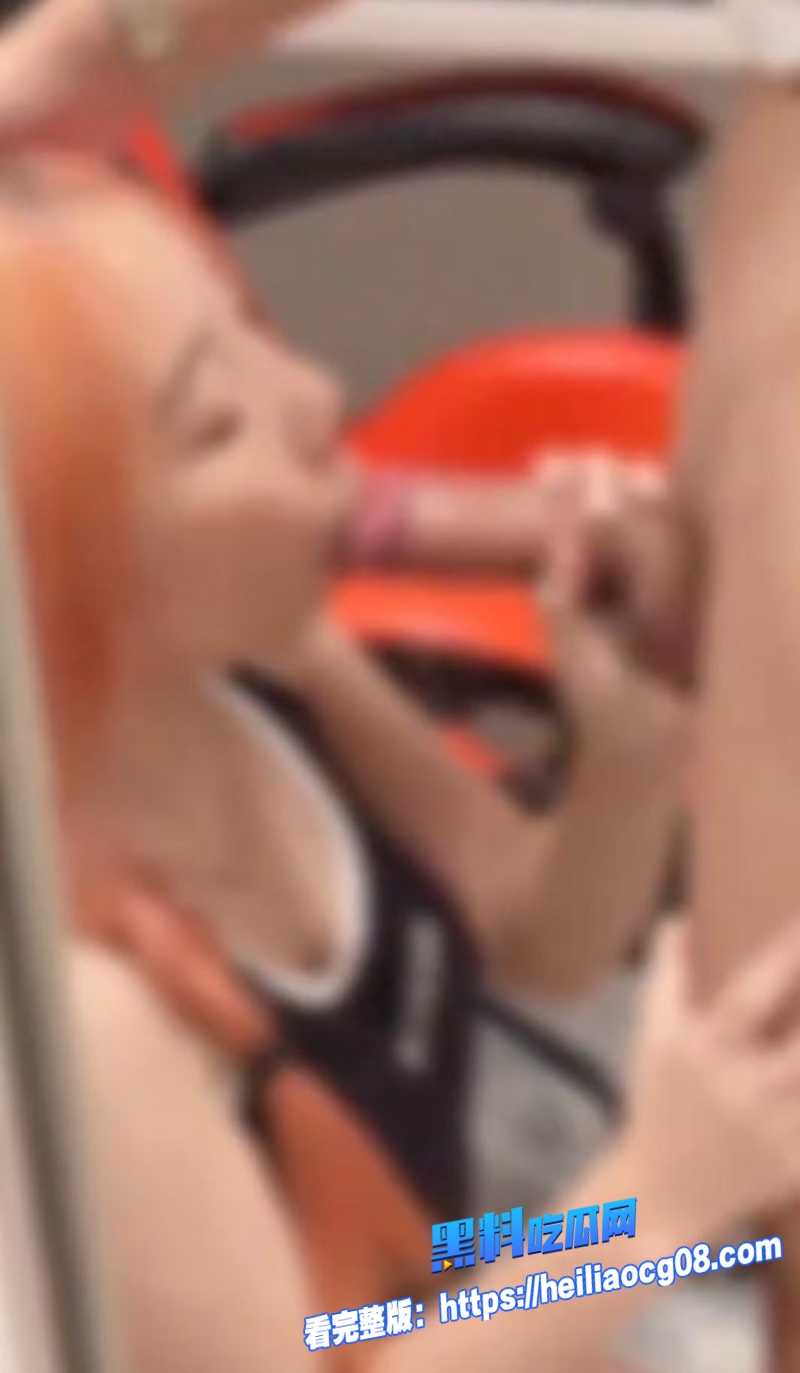 黄毛巨乳精神小妹1 黄毛巨乳精神小妹1