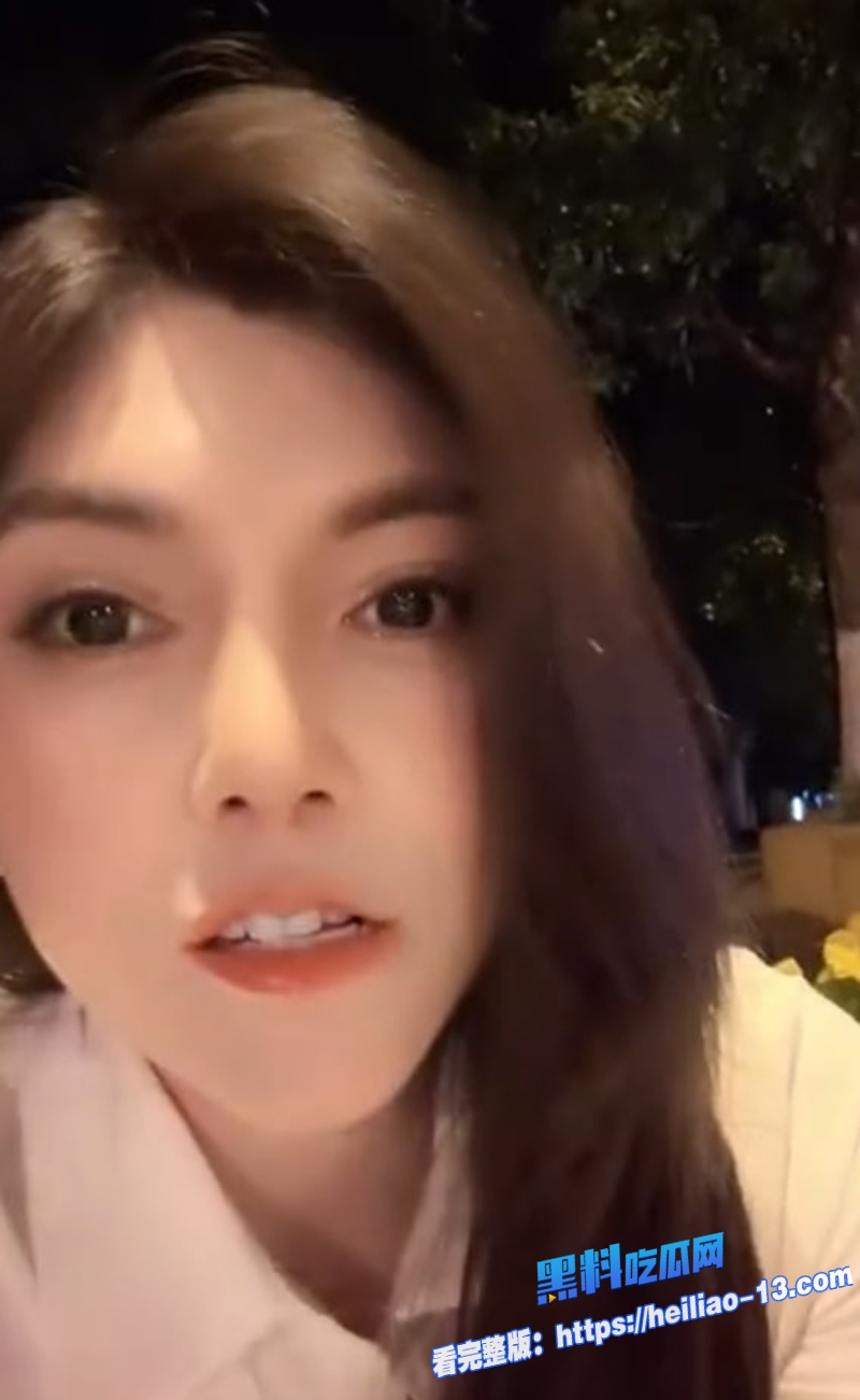 抖音最敢玩露出的女王叶娇娇真空女仆围裙真空上阵3 抖音最敢玩露出的女王叶娇娇真空女仆围裙真空上阵3