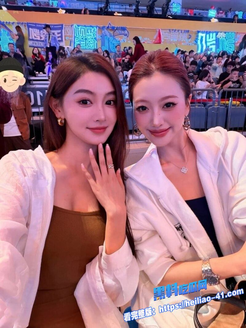 神似倪妮姐妹花薛美月薛诗乔双飞视频流出长期混迹高端场所钓凯子2 神似倪妮姐妹花薛美月薛诗乔双飞视频流出长期混迹高端场所钓凯子2