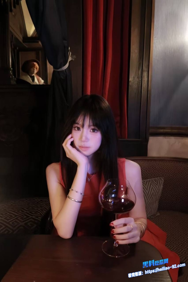 ST站人气女神佳瑶7