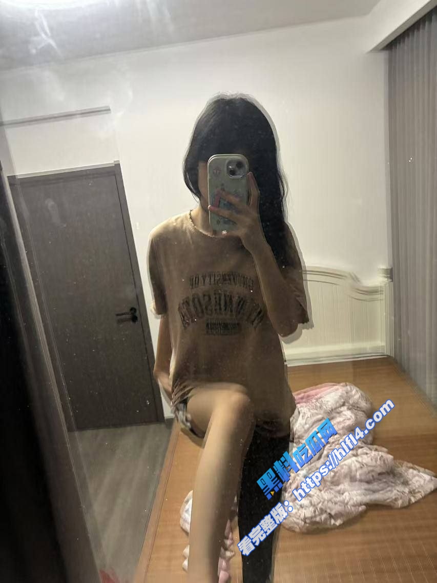 清纯萝莉美少女 反差小母狗 奶子发育的很好 自慰呻吟娇喘特别诱人! 图3