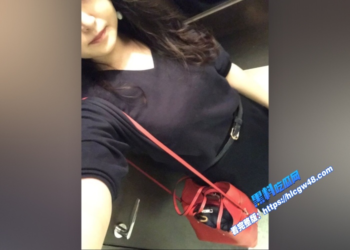 日本东京女老师约炮屌丝男调教视频被曝光小穴非常敏感塞入跳蛋就浑身颤抖高潮十分淫荡 图1WH700x500px