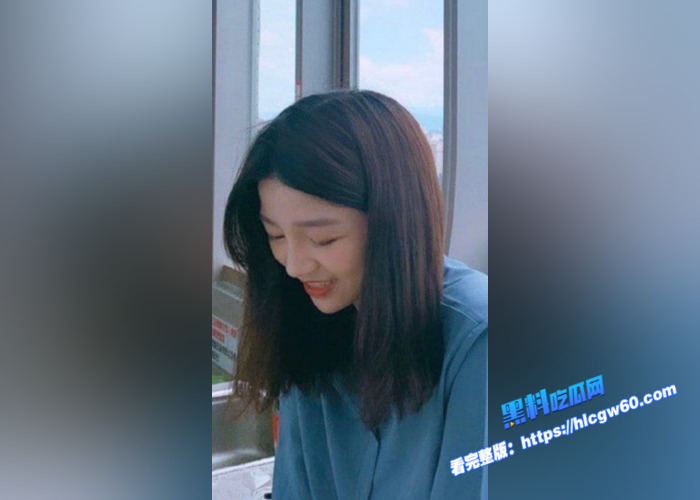 极品高颜值人妻 女神气质身材纤细苗条,背着老公约炮前男友酒店开房做爱,视频保留在手机里被发现曝光!好美的少妇啊!1 极品高颜值人妻 女神气质身材纤细苗条,背着老公约炮前男友酒店开房做爱,视频保留在手机里被发现曝光!好美的少妇啊!1
