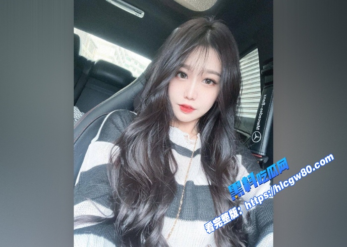 瓜友投稿公司的美女前台长得很漂亮老哥是公司老板直接包养起来做小三被老婆发现后分了并命令曝光这小三视频 图2 瓜友投稿公司的美女前台长得很漂亮老哥是公司老板直接包养起来做小三被老婆发现后分了并命令曝光这小三视频 图2