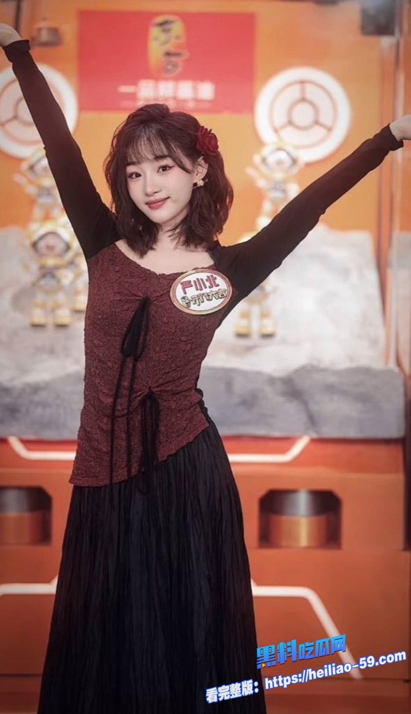 音乐剧演员严小北高调宣传315真爱经得起打假5