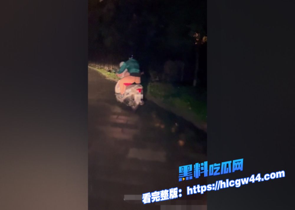 健身圈的反差小母狗BigBirYen这真的太会玩了卧推吃鸡撅臀掰逼被无套后入 1
