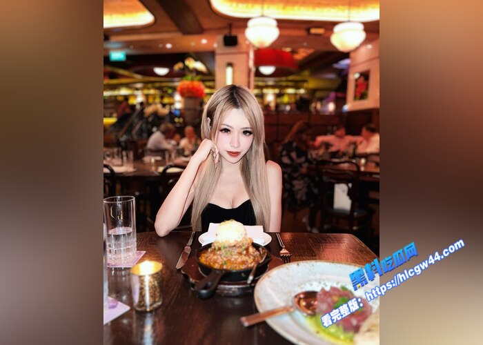 台湾反差网红女神 极品身材 被金主爸爸调教视频曝光 像母狗一样被后入爆操7 台湾反差网红女神 极品身材 被金主爸爸调教视频曝光 像母狗一样被后入爆操7