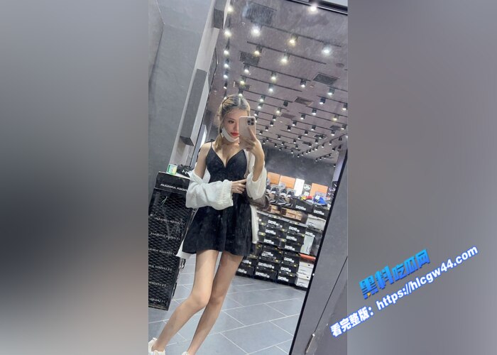 台湾反差网红女神 极品身材 被金主爸爸调教视频曝光 像母狗一样被后入爆操18 台湾反差网红女神 极品身材 被金主爸爸调教视频曝光 像母狗一样被后入爆操18