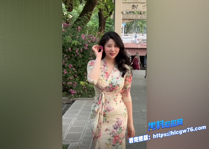 气质尤物御姐女神紫色包臀裙丝袜高跟极品大奶疯狂摇动大白臀勾引榨精骚叫悦耳9