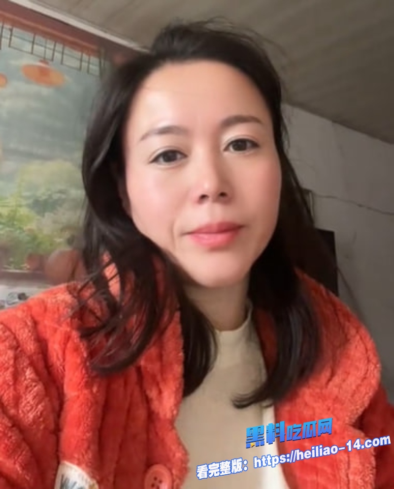 31岁抖音小网红欢欢喜喜每一天彻底放飞如狼如虎天天发骚5