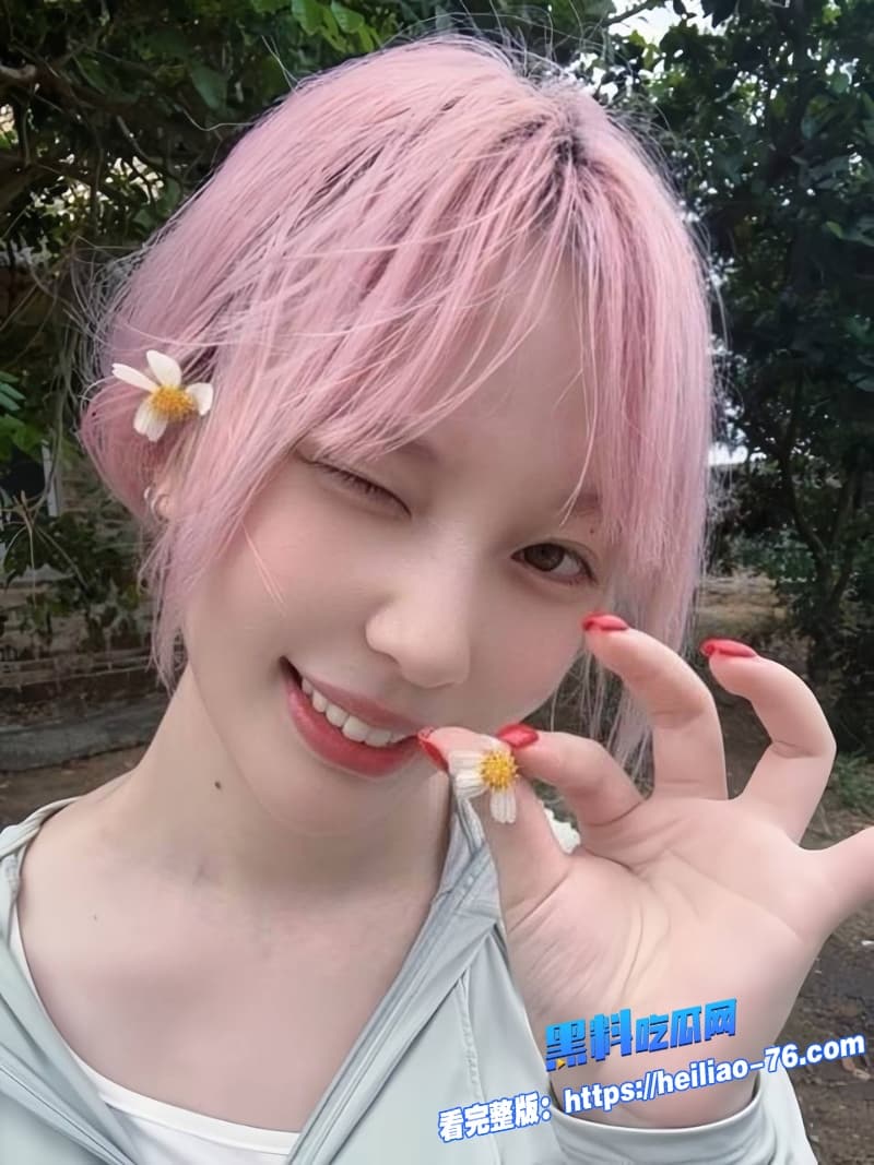 抖音网红魔法帅哥山田私密视频被开盒粉毛爆奶骚货穿开档黑丝翘肥臀被后入狂操到高潮连连10 抖音网红魔法帅哥山田私密视频被开盒粉毛爆奶骚货穿开档黑丝翘肥臀被后入狂操到高潮连连10