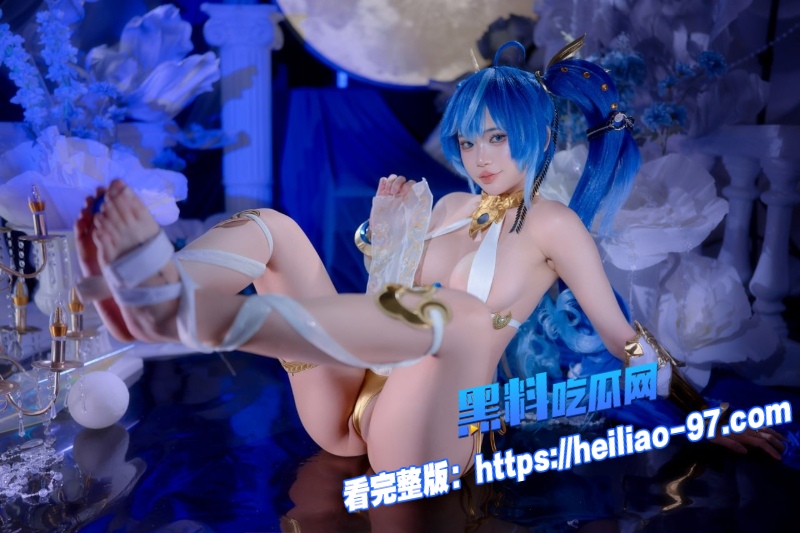 推特网红ZinieQ33