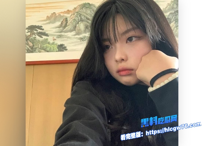 河北眼镜学霸美女超级反差和班长偷情视频曝光一段全裸骚舞后大黑逼被加藤鹰双指狂扣淫水四溅4
