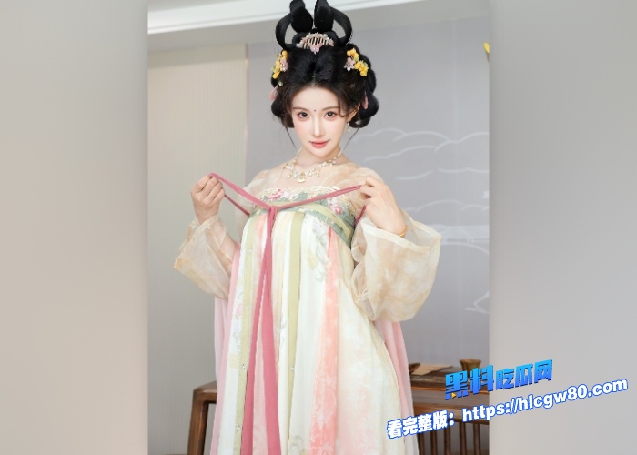 秀人网绝美模特梨霜儿高价双女作品流出KTV里陪金主大哥3P白虎嫩穴极品美乳超清展示羡慕大哥的一天 图9