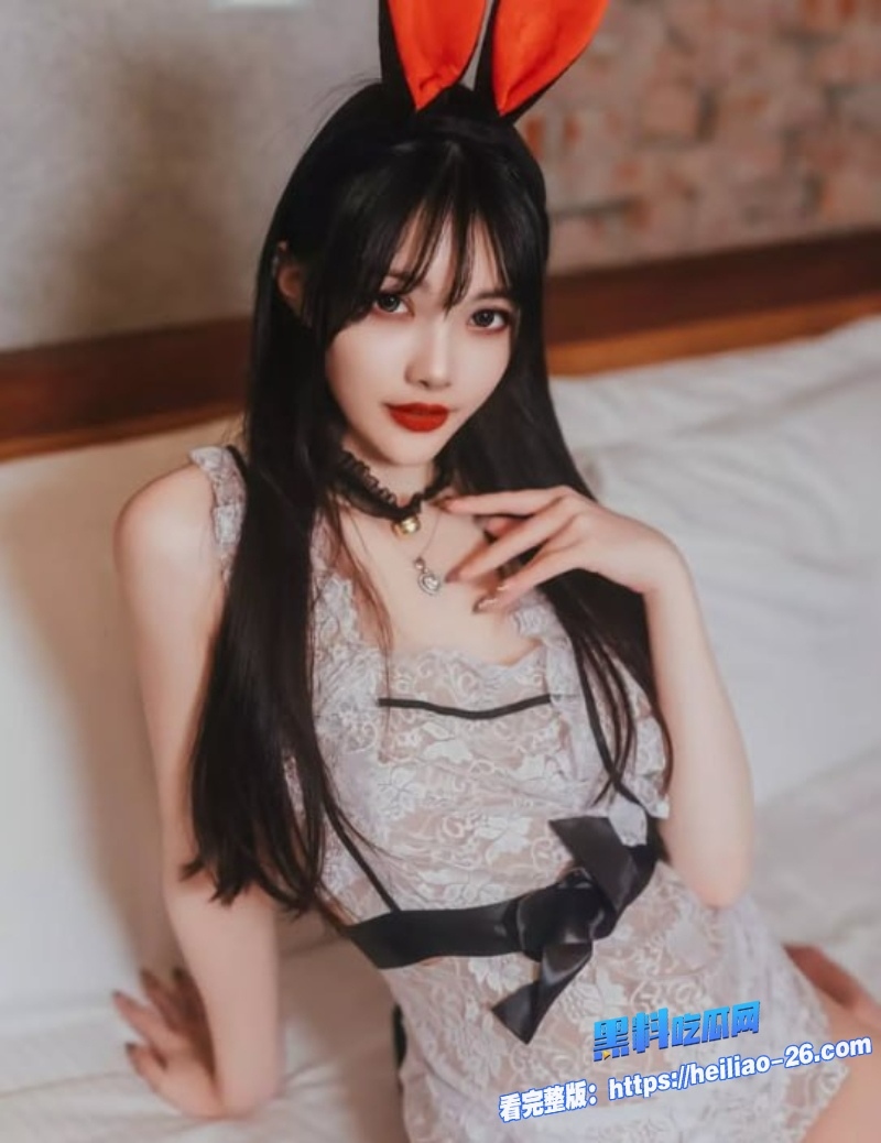 神鲍猫系少女敏綺MIKI羞耻调教视频流出捆绑狗链震动棒固定跪床撕胶布各种刺激骚穴 9 神鲍猫系少女敏綺MIKI羞耻调教视频流出捆绑狗链震动棒固定跪床撕胶布各种刺激骚穴 9