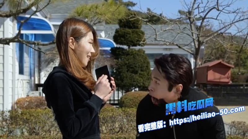 韩国三级片之小姨子的诱惑尹世娜主演姐夫被粉嫩小姨子勾引到腿软禁忌乱伦剧情直接上头 1 韩国三级片之小姨子的诱惑尹世娜主演姐夫被粉嫩小姨子勾引到腿软禁忌乱伦剧情直接上头 1