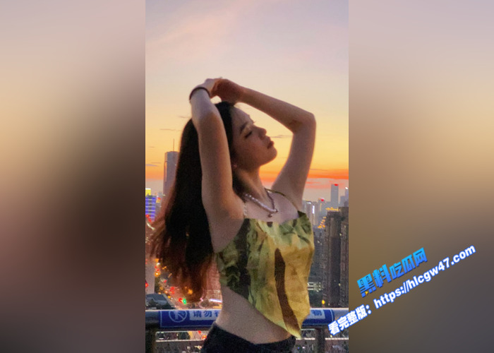 黑料PK!反差女大学生 VS 二次元coser 大学生纯情可爱 二次元巨乳淫荡 真是让人难以抉择3 黑料PK!反差女大学生 VS 二次元coser 大学生纯情可爱 二次元巨乳淫荡 真是让人难以抉择3