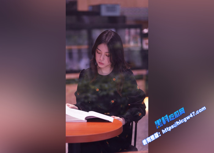 黑料PK!反差女大学生 VS 二次元coser 大学生纯情可爱 二次元巨乳淫荡 真是让人难以抉择5 黑料PK!反差女大学生 VS 二次元coser 大学生纯情可爱 二次元巨乳淫荡 真是让人难以抉择5