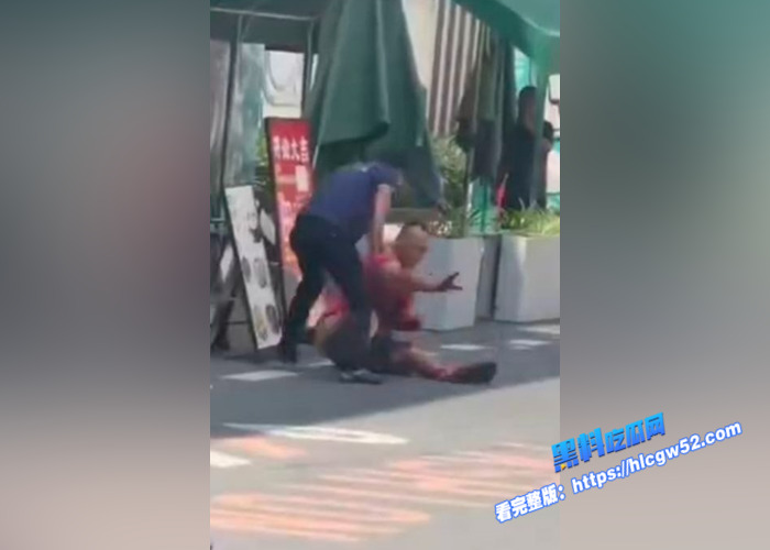 广州海珠杀人事件 现场视频流出 现场鲜血横流骇人听闻 胆小者慎入2 广州海珠杀人事件 现场视频流出 现场鲜血横流骇人听闻 胆小者慎入2