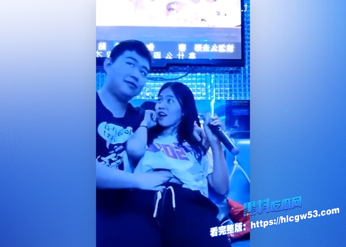 身材不错的山东学生妹在KTV唱歌时突然性起直接脱了裤子啪啪画面超刺激 图6WH700x500px 身材不错的山东学生妹在KTV唱歌时突然性起直接脱了裤子啪啪画面超刺激 图6WH700x500px