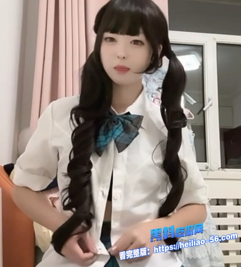 推特萝莉饱饱咪深绿JK白蕾丝袜红裙黑蕾丝袜猫尾肛塞自慰极致反差你顶得住吗5 推特萝莉饱饱咪深绿JK白蕾丝袜红裙黑蕾丝袜猫尾肛塞自慰极致反差你顶得住吗5