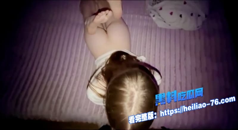 极品学妹学校刚放学就主动脱光求操白虎嫩穴被巨屌疯狂抽插看的小编已经冲了10