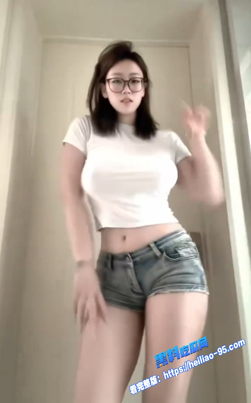 抖音网红BBW巨乳御姐李铁蛋反差抖奶热舞金主定制全裸情趣装视频流出7