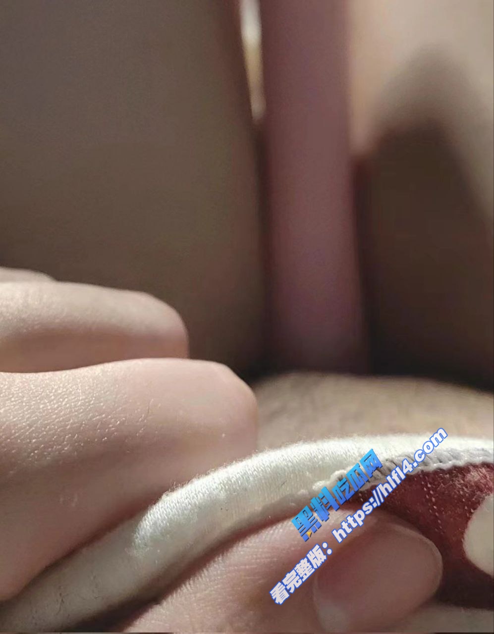 广东深圳苦逼在校高中生一枚喜欢后入 可以自己把握节奏翘着屁股往后吞 图5